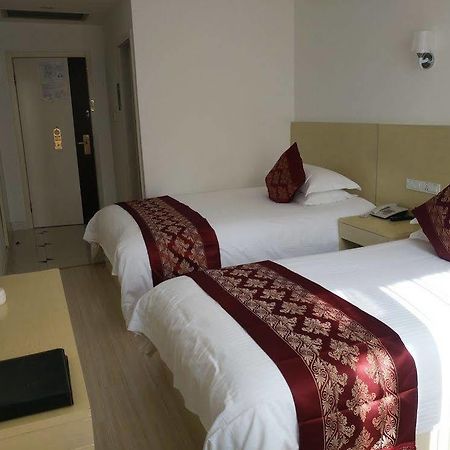 Huijing Holiday Hotell Shanghai Eksteriør bilde